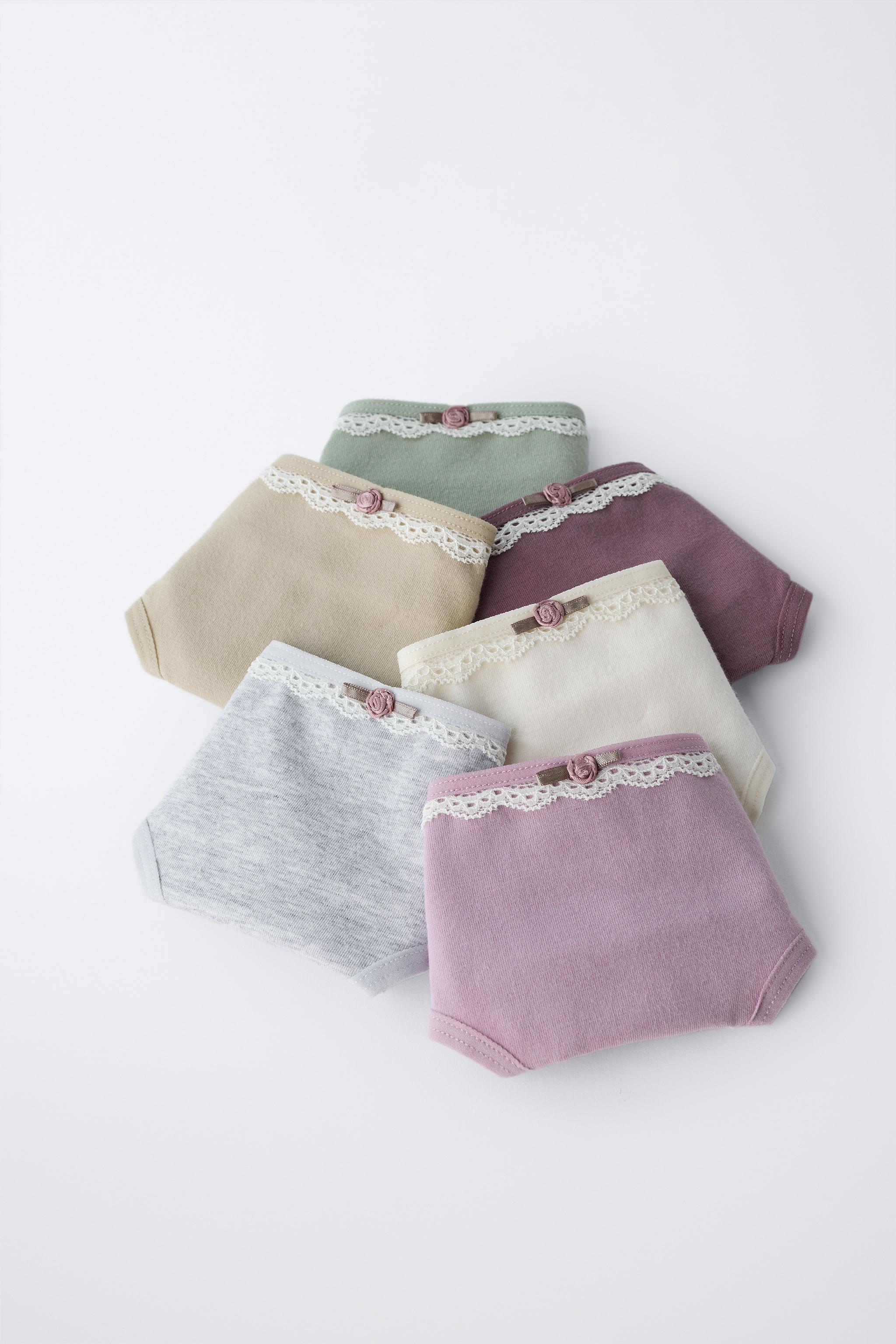 1 1/2-6 ANS/ LOT DE SIX CULOTTES À DENTELLE